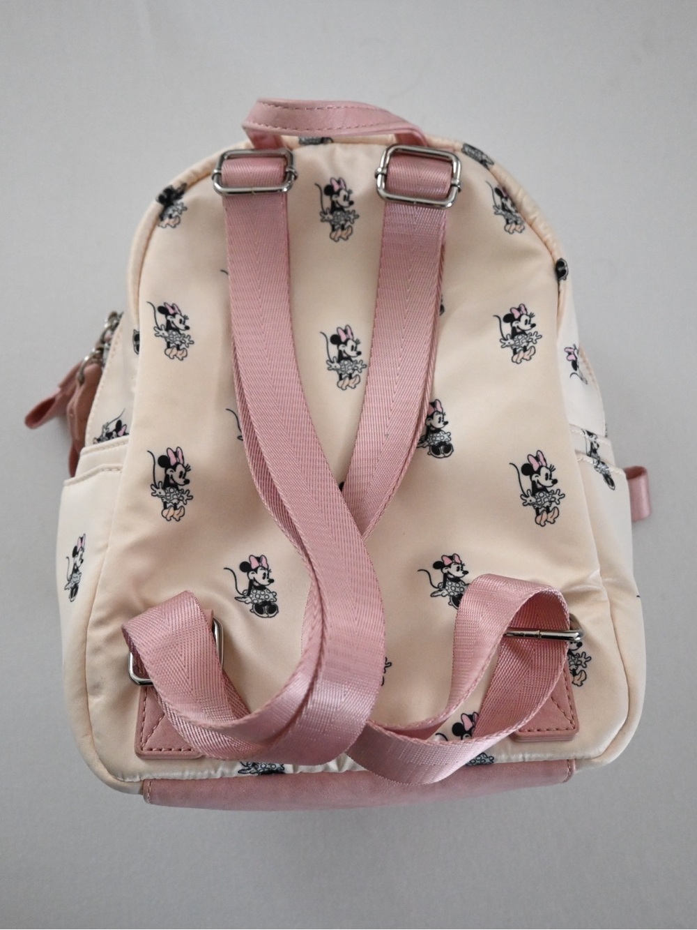 Disney Minnie Mouse Loungefly Mini Satin Backpack Bag - Picture 3 of 10